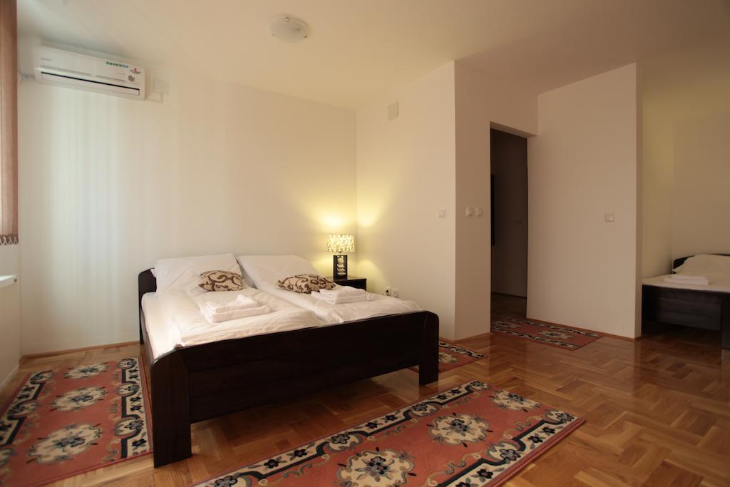 Hostel Royal Obrenovac  Oda fotoğraf