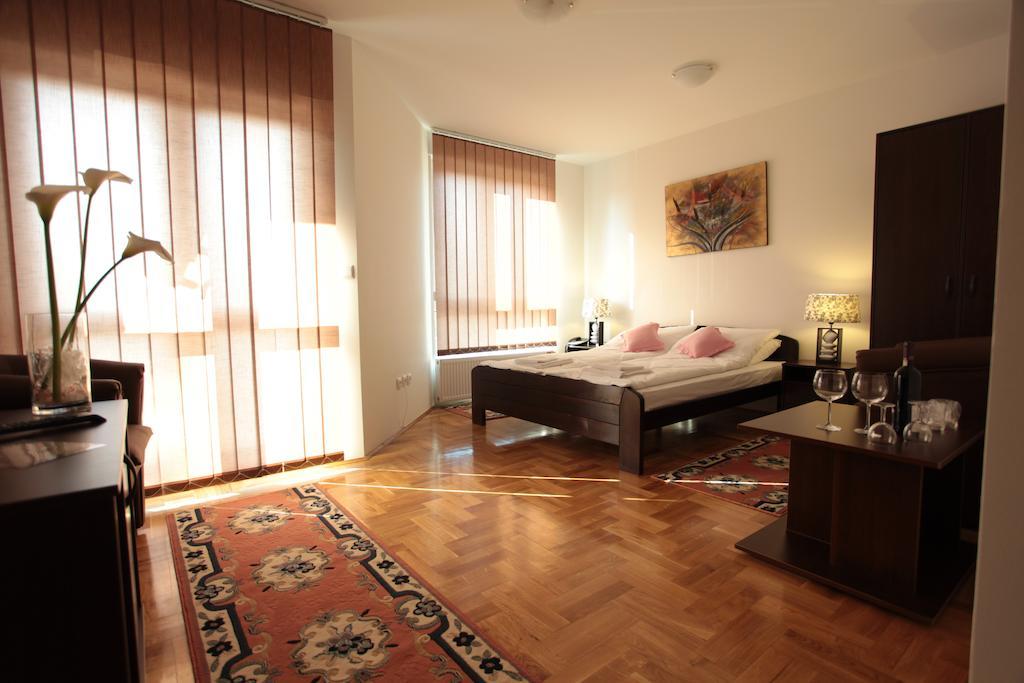 Hostel Royal Obrenovac  Oda fotoğraf