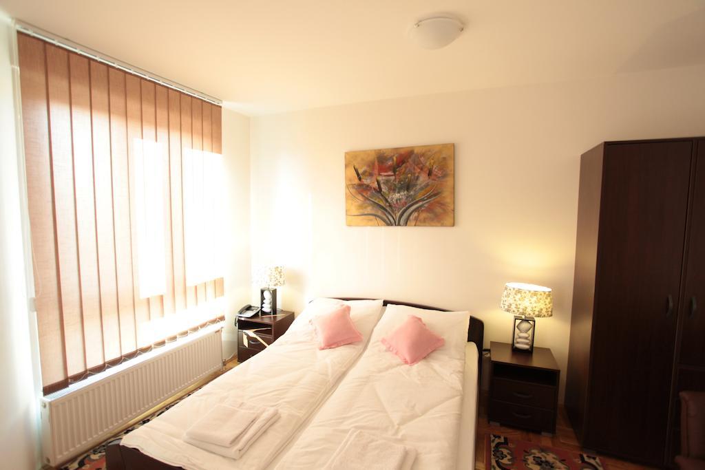 Hostel Royal Obrenovac  Oda fotoğraf